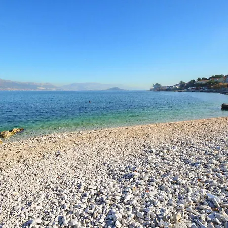 Apartman Apartment Anda-2 By Interhome