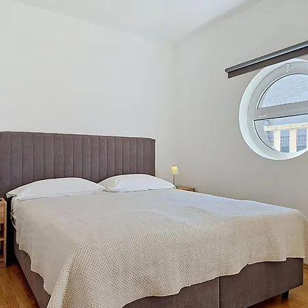 Anda-2 By Interhome Lägenhet
