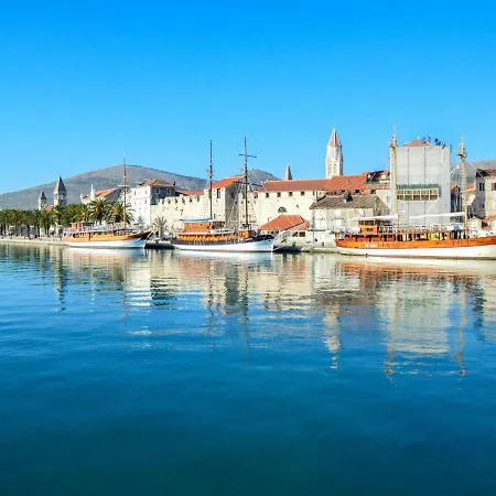 Apartment Anda-2 By Interhome Apartment Trogir